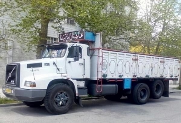 حمل انواع بار و کالا با کامیون تهران به کیش