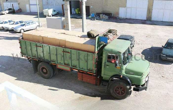 حمل بار با انواع کامیون از جیرفت به یزد